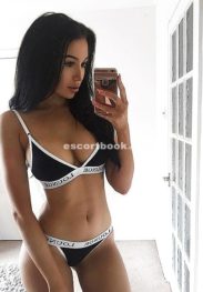 Pretty Maya Vip Escort Dubai